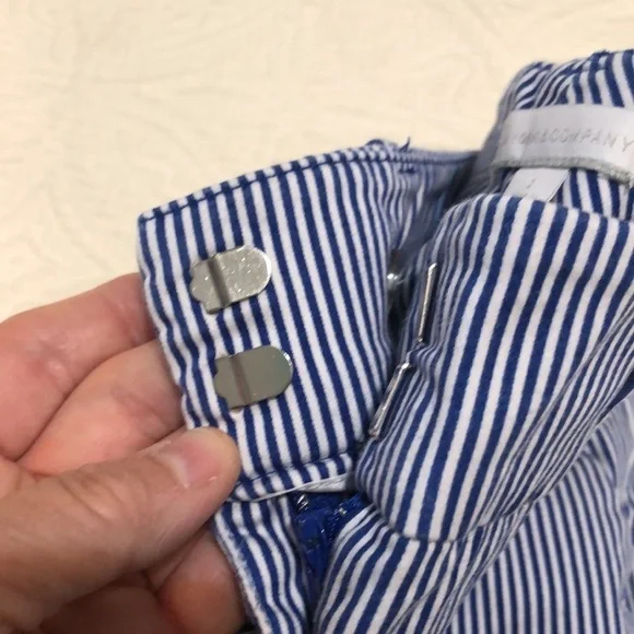 New York & Company shorts - Picture 11 of 13